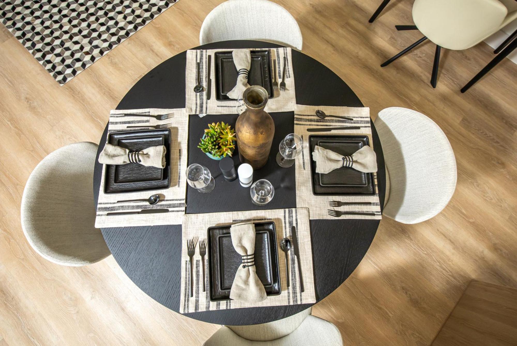Black Vanilla - Stylish Symphony 3Miles Downtown North North Naples المظهر الخارجي الصورة
