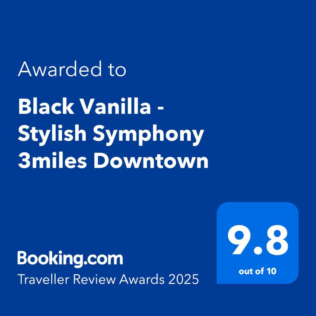 Black Vanilla - Stylish Symphony 3Miles Downtown North North Naples المظهر الخارجي الصورة